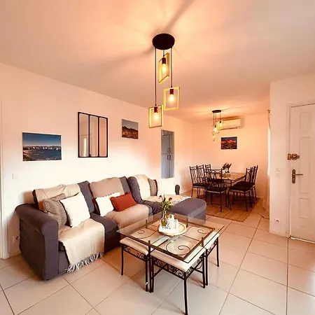 شقة Grand 3 Chambres, 7 A 9 Personnes, A 300m De La سانت ماكسيم